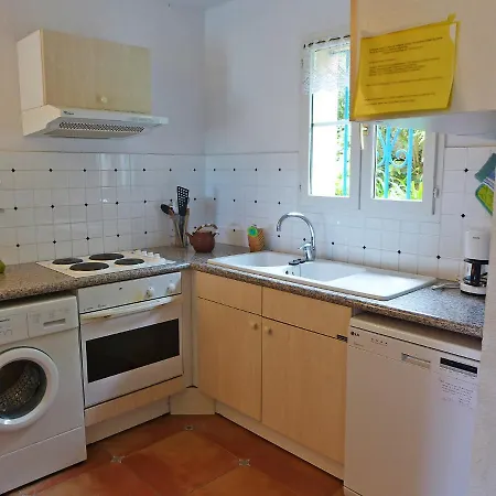 Le Petit Village-1 By Interhome La Garonnette-Plage