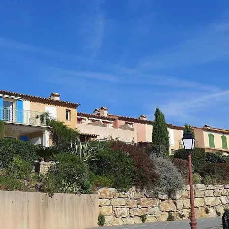 Le Petit Village.2 Appartement La Garonnette-Plage