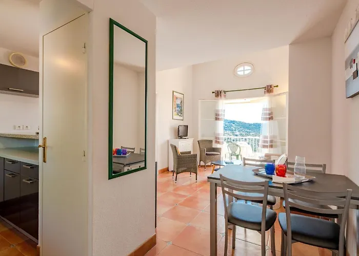 Le Petit Village-1 By Interhome La Garonnette-Plage