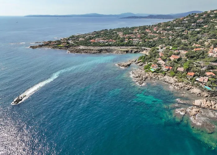 Le Petit Village-1 By Interhome La Garonnette-Plage